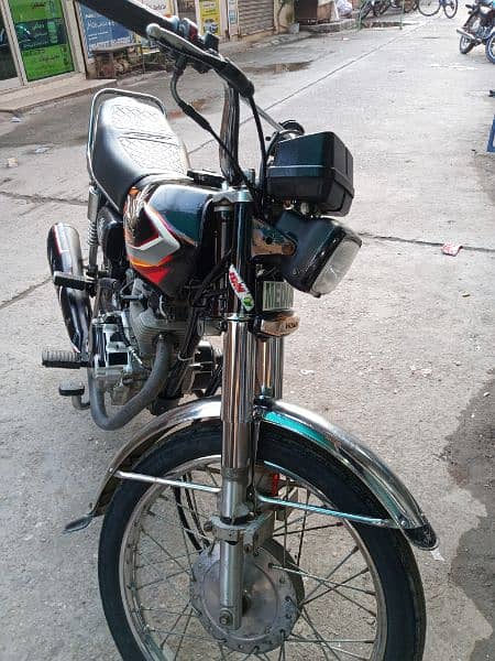 honda 125 2022 6