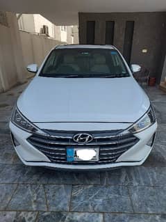 Hyundai Elantra 2022