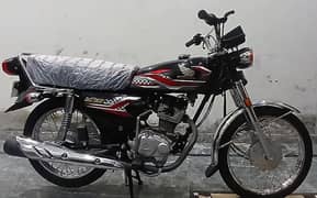 Honda 125 black colour