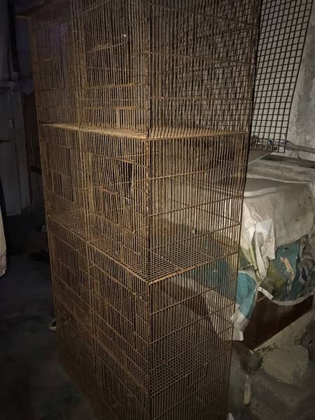 8 khano ka cage 1