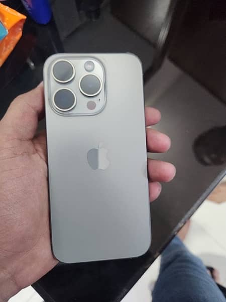 iphone 15 pro FU 4