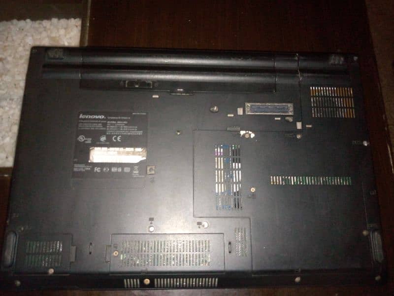 Lenovo ThinkPad L512 1