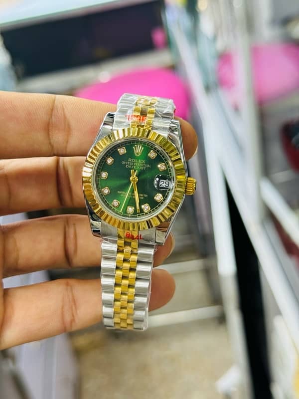 new watches available at holesale price. 6