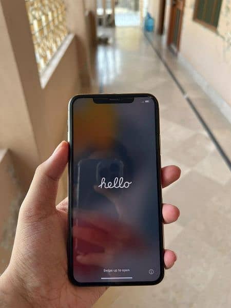 IPHONE 11 PRO MAX NON PTA 64 GB ( MINT CONDITION) 3