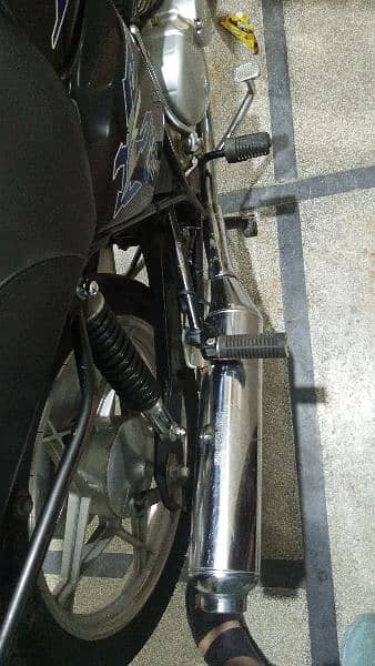 SUZUKI GS150 IN MINT CONDITION 8