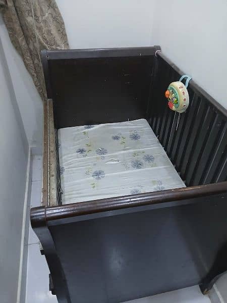 baby cot bed with mattress morty foam in Pakistan 2