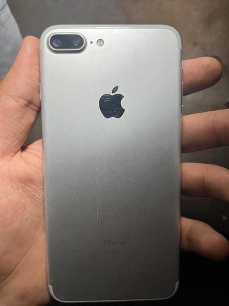 I phone 7 plus 128 GP mamere non pta 1