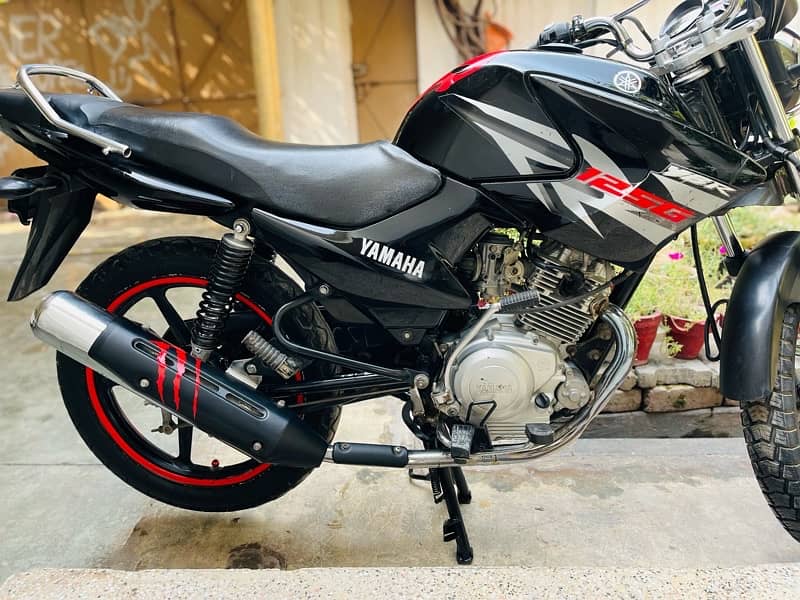 Yamaha YBR G must Read ad nd only call or WhatsApp 3