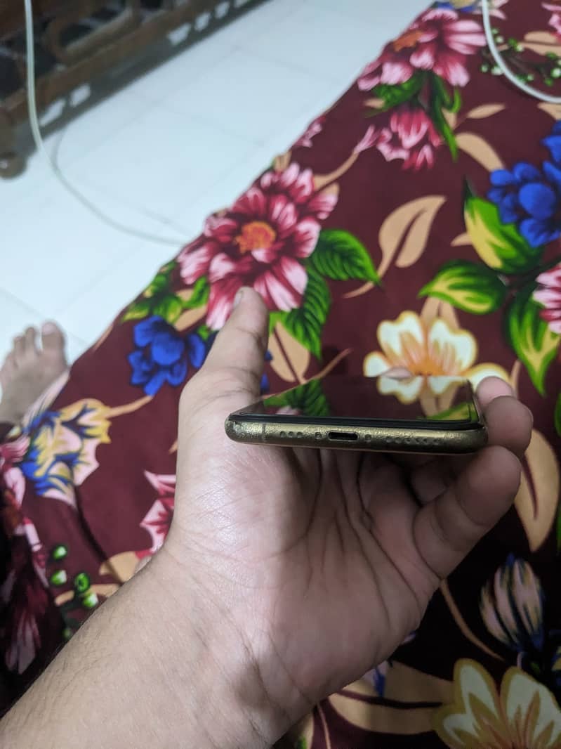 Iphone xs 64gb non PTA FU 11