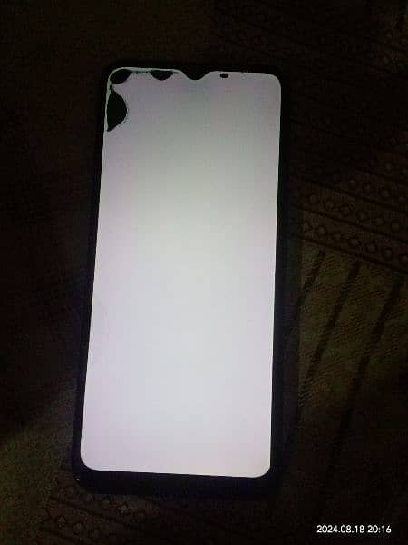 Infinix hot 8 4/64 6