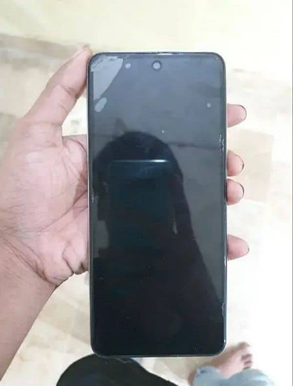 techno camon 18t . . +. . gb. 128. . /. . ram. 4. . 1