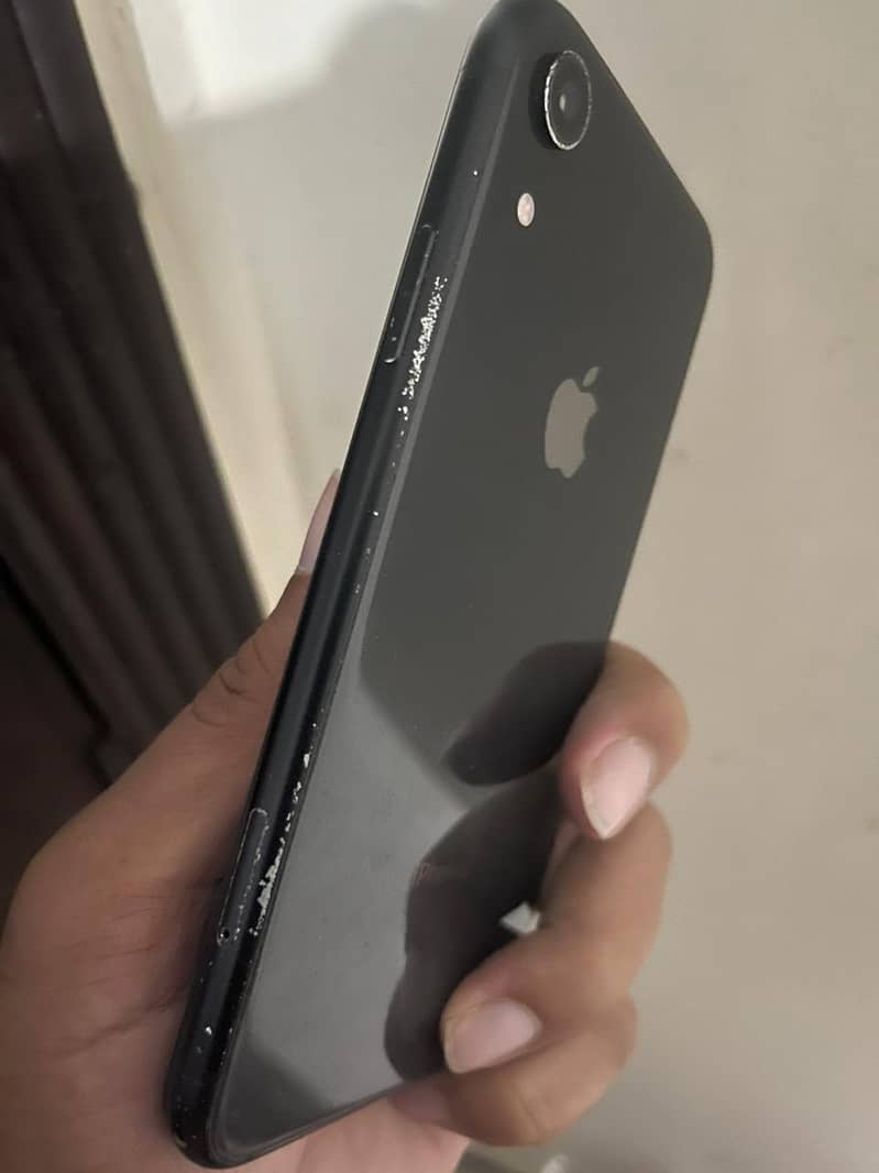 Iphone XR Official PTA Approved 3