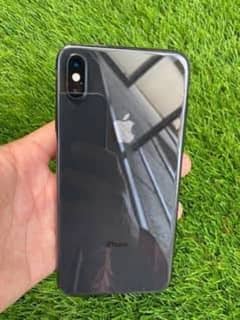 iPhone xs max 256gb pta approved