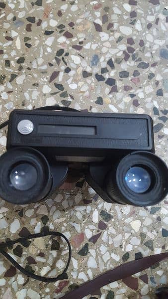 Binoculars and cameras 2