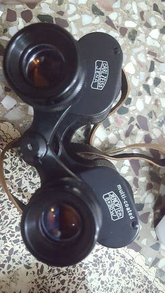 Binoculars and cameras 11