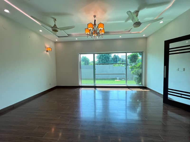 Modern 5-Bedroom Double-Unit House for Rent in Prime DHA Phase 6 Block H 4