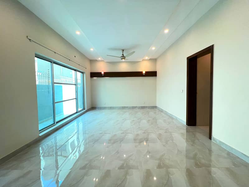 Modern 5-Bedroom Double-Unit House for Rent in Prime DHA Phase 6 Block H 11