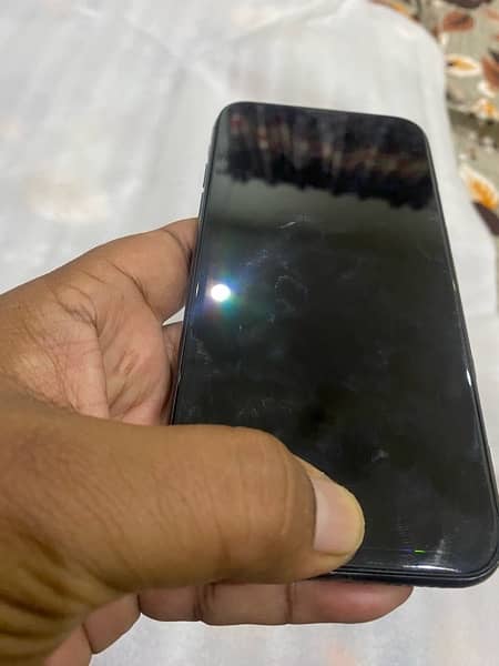 iPhone 11  128 go panel dead ho ga  baki  sab kuch okay hi 1