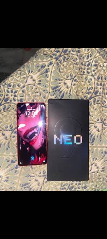 Iqoo neo9 0