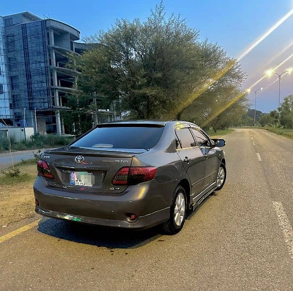 Toyota Corolla ALTIS RS  1.8 Cruisetronic 2010 4