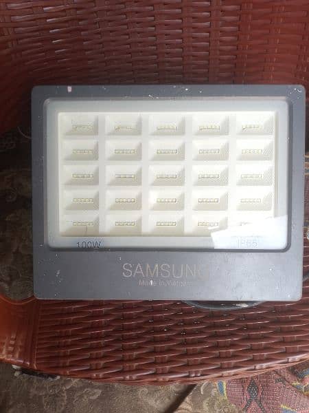 Samsung ip65 100 watts led light for sale 1