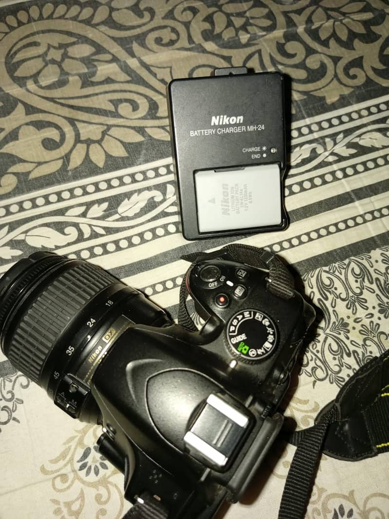 Nikon D3200 Dslr Camera with ED18_55mm lens 3