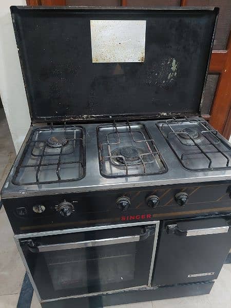 SINGER COOKING RANGE - 3 Burner Stove + Oven 1