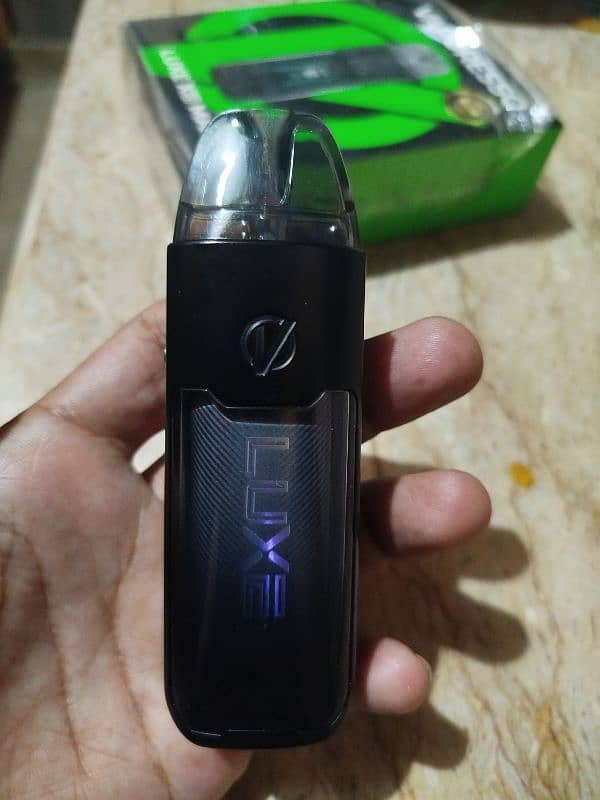 vaporesso luxe XR max 1