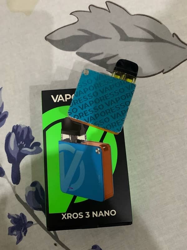 XROS 3 Nano 10/10 with box 2