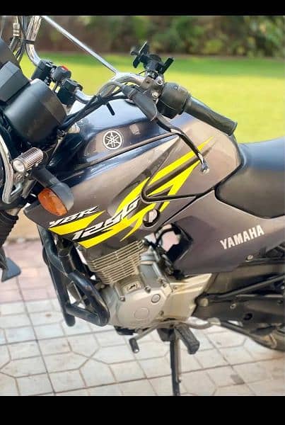 Yamaha ybr 125g 2019 1