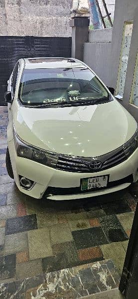 Toyota Altis Grande 2015 1