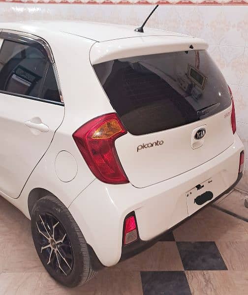 KIA Picanto 2021 9