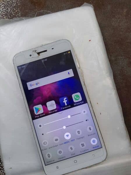 vivo y66 (kit) 4gb ram 64gb rom pta approved 1