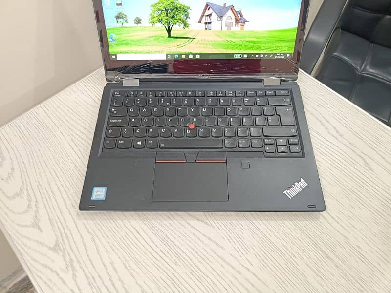 Lenovo Thinkpad yoga L380 Ci7 8th Generation Touch Screen 2