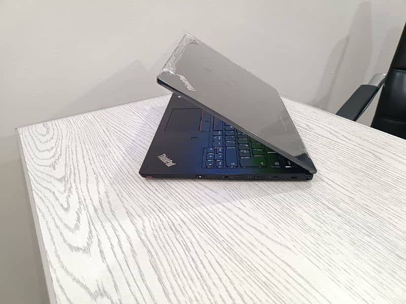 Lenovo Thinkpad yoga L380 Ci7 8th Generation Touch Screen 8