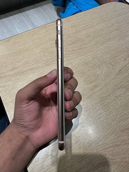 Iphone 8 plus 64 gb 5