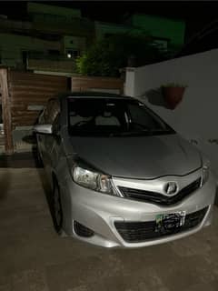 Toyota Vitz 2014