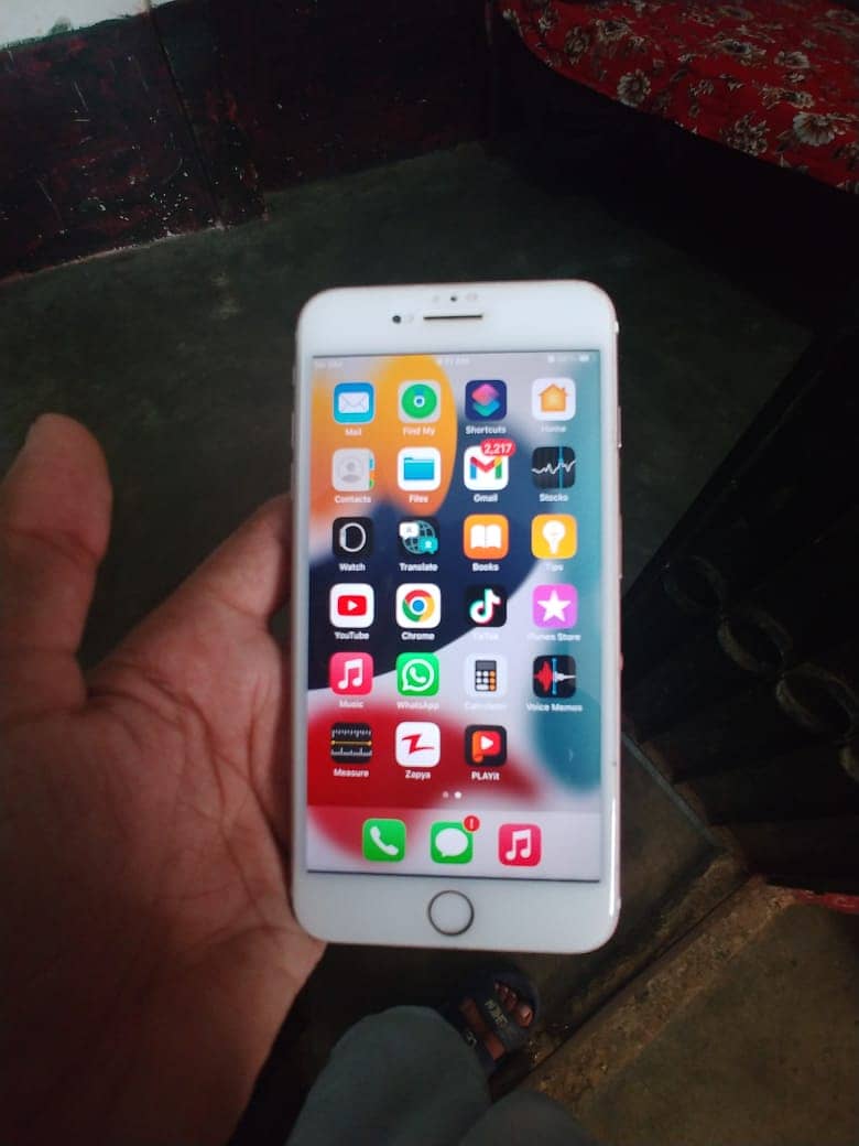 I phone 7 plus non pta for sell 2