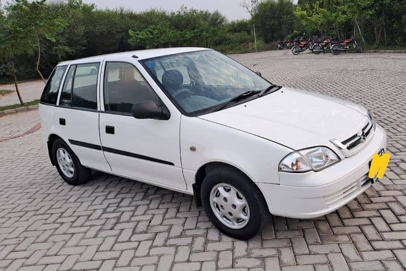 Suzuki Cultus VXR 2015 3