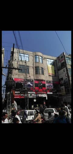 2 bed room Flat  commercial area Umer plaza DAV College Road