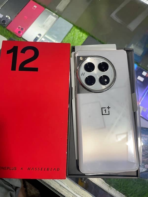 ONEPLUS 12 16GB 512GB snapdragon 8 Gen 3 Global version with box chrgr 4