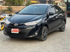 Toyota Yaris ativ full option 2022