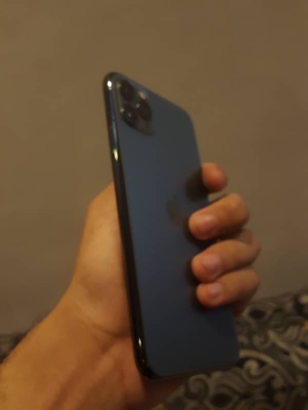 Iphone 11 Pro Max Non Pta 64gb With Box 2