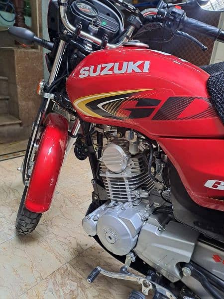 Suzuki GD 100s 2022 23 4