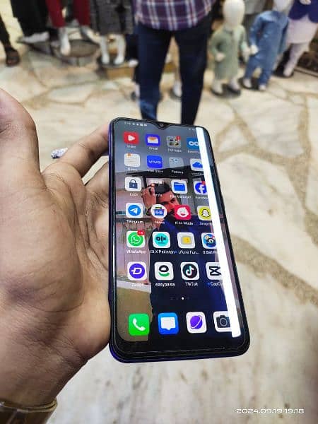 VIVO S1 PRO 8_128GB 3