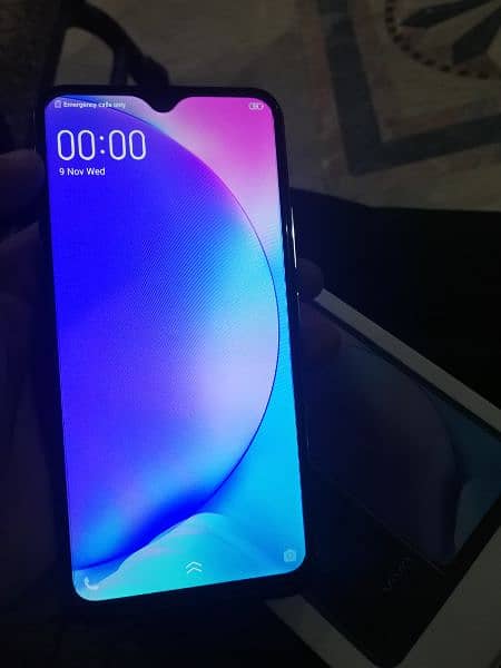 vivo y17 8/256 GB 1