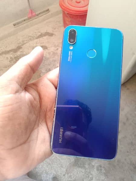 Huawei nova3i 1