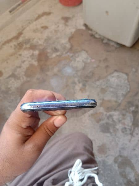 Huawei nova3i 5