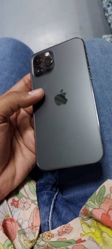 I phone 12 pro 3