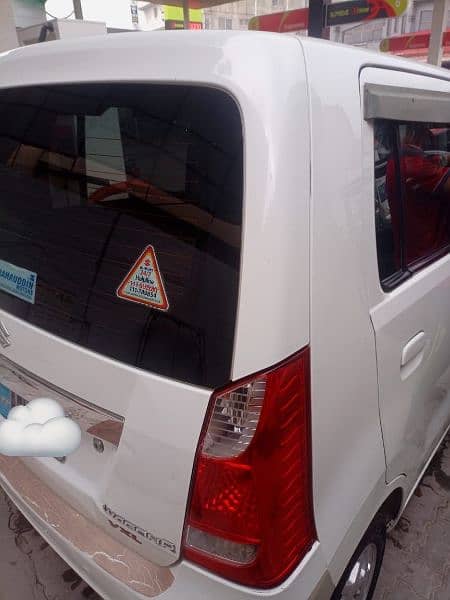 Suzuki Wagon R 2019 5